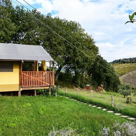 Glamping In Italy Near Adriatic Beaches 豪华帐篷